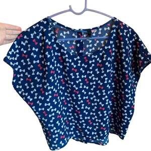 Cute Navy Blue Croptop Blouse